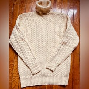 Loro Piana unisex cashmere cable knit sweater